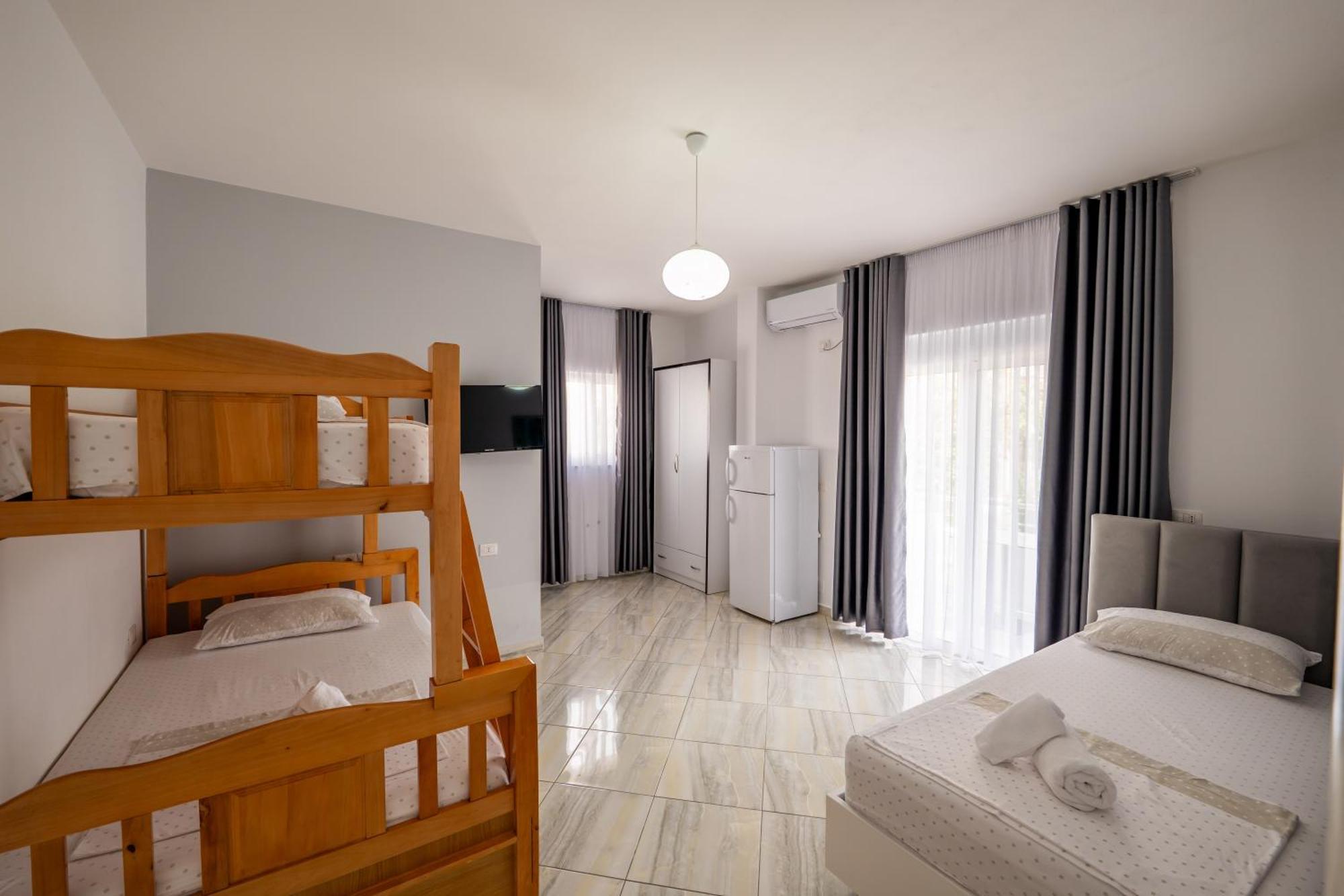 Hotel Artur2 Ksamil Luaran gambar