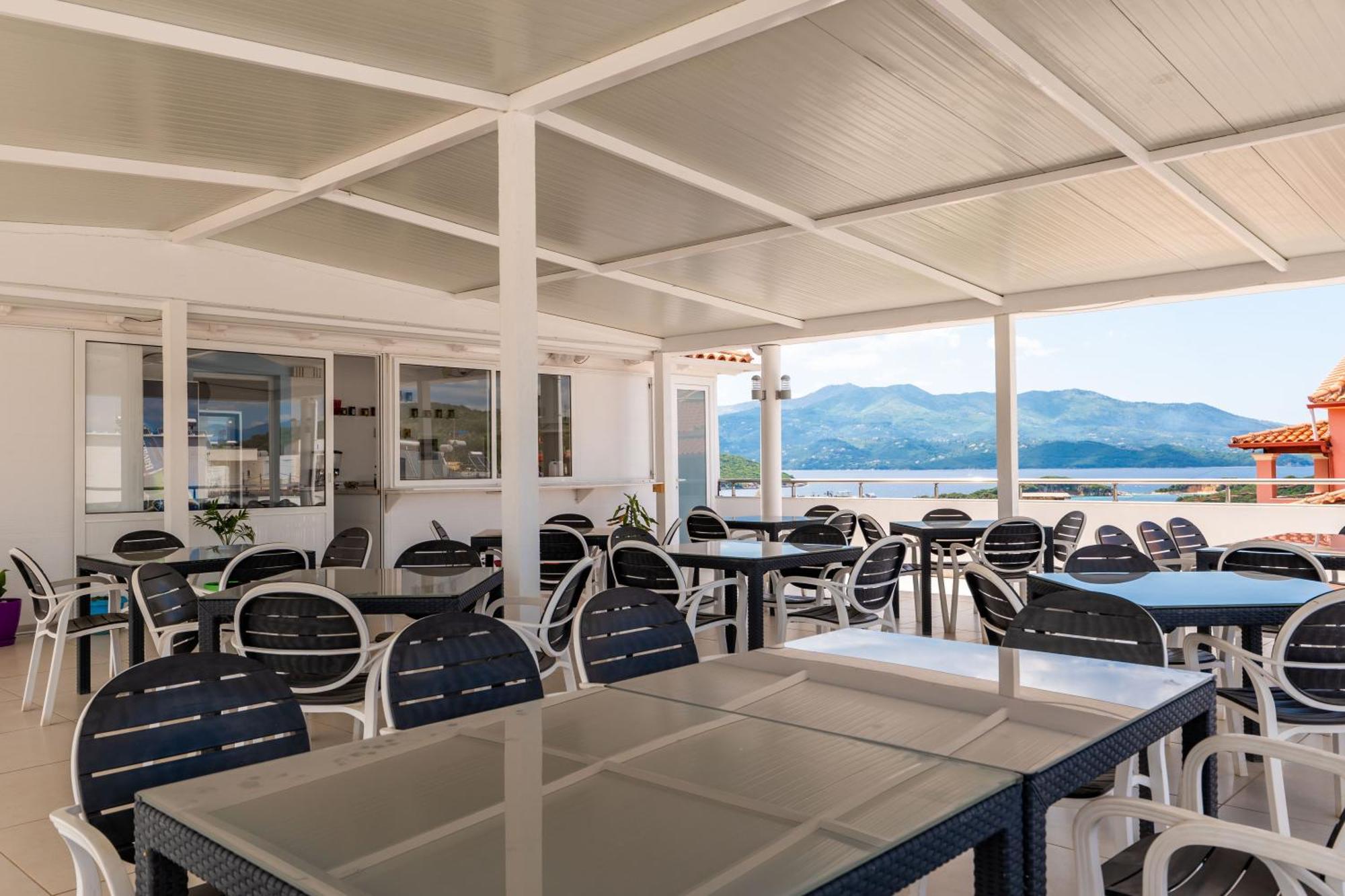 Hotel Artur2 Ksamil Luaran gambar