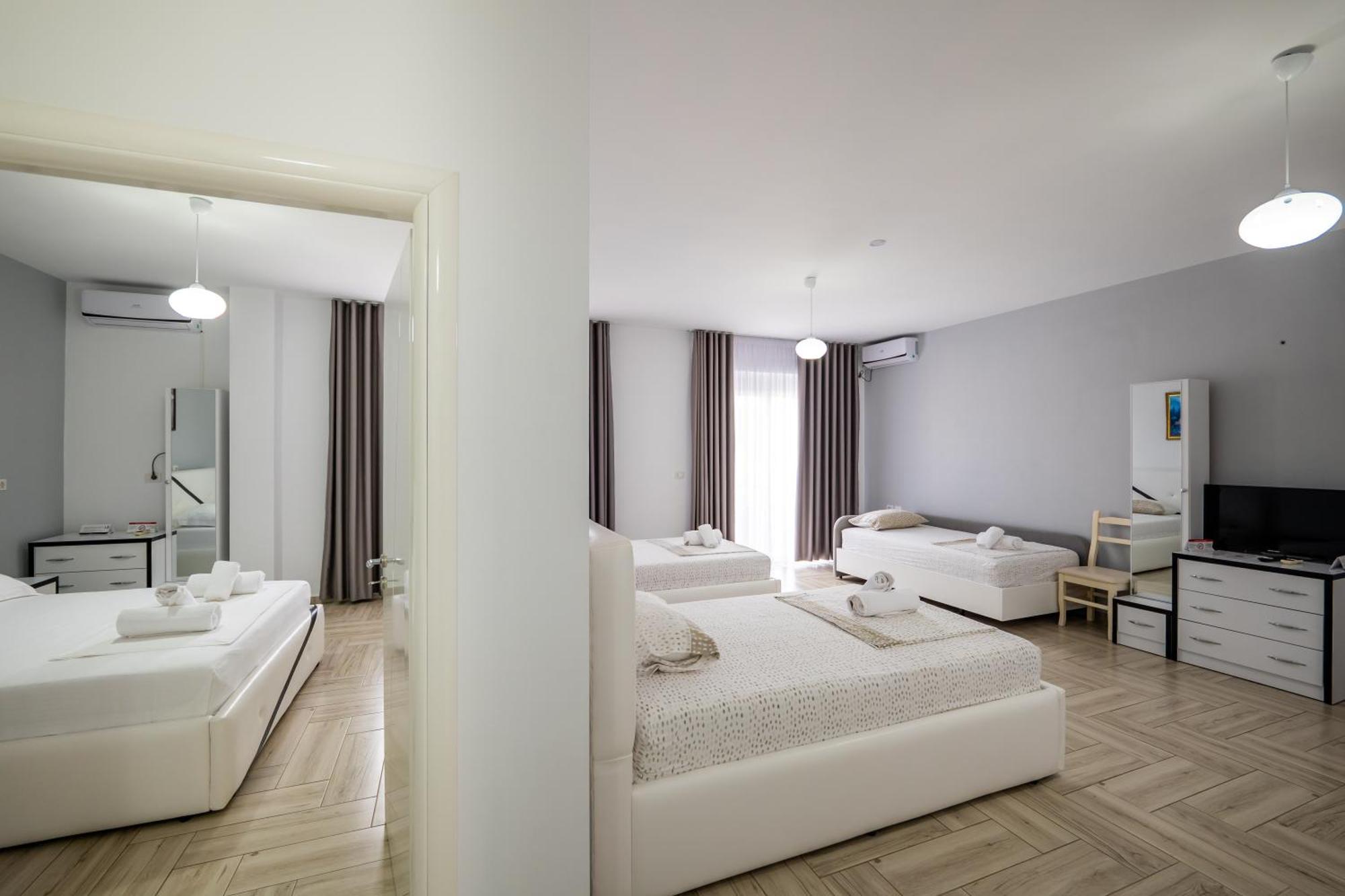 Hotel Artur2 Ksamil Luaran gambar